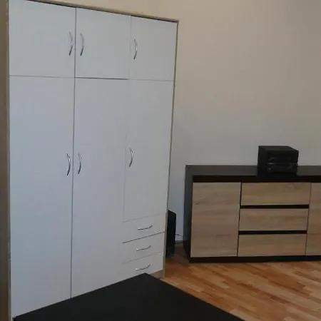 Apartament Hong-kong شقة بيتوم